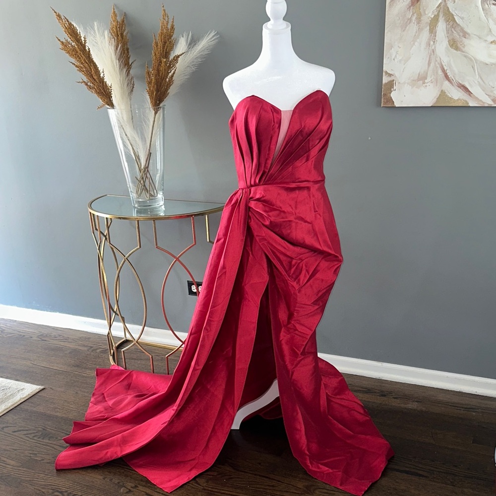 Fashion Nova Strapless Red Gown